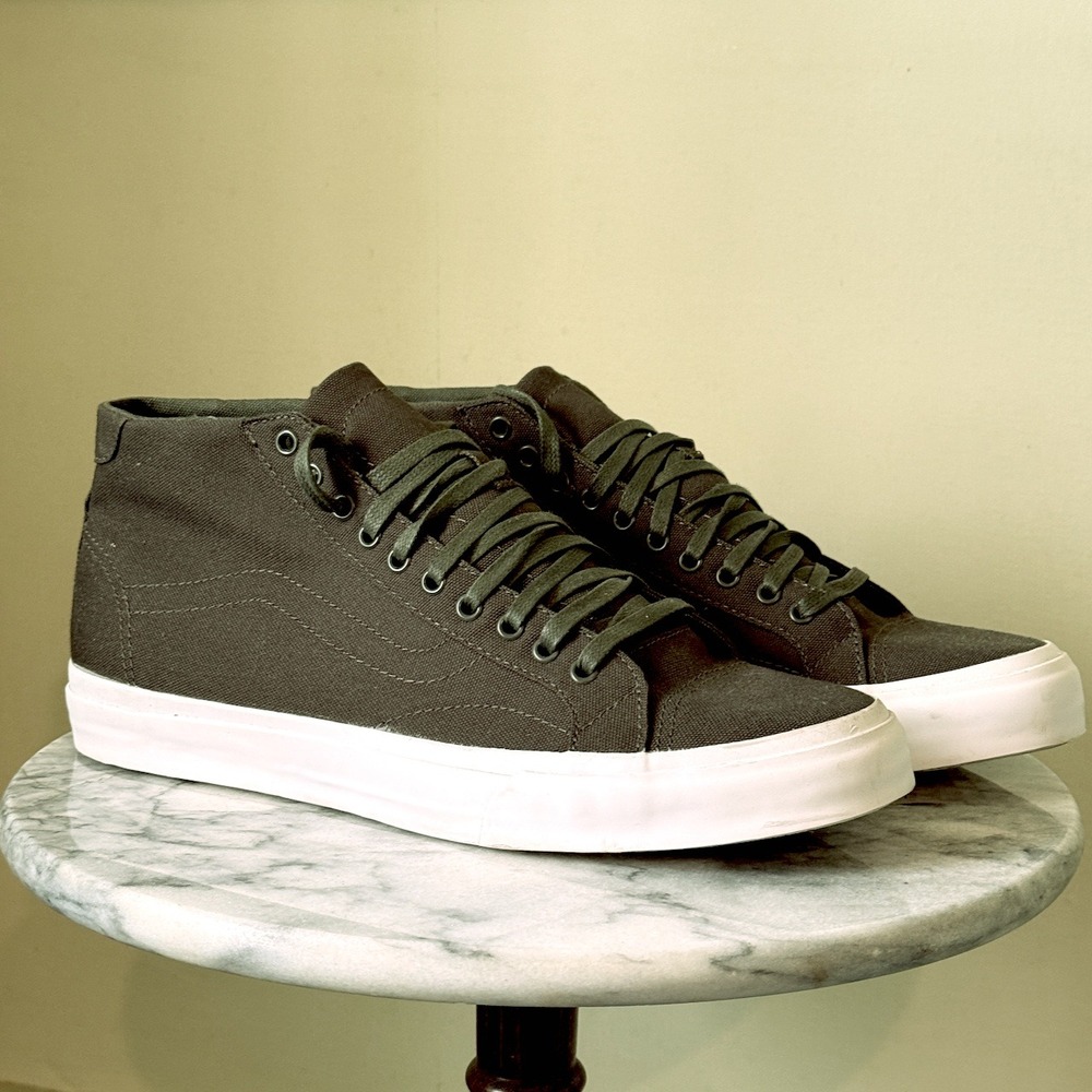 Vans Mid Top Sneakers Olive Green Canvas Mens 12 Skate Shoes 721454